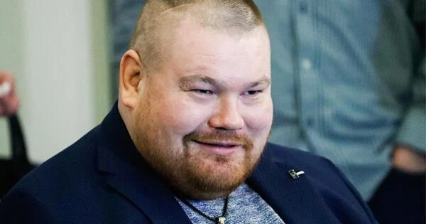 Эльбаев пригрозил Дацику: «Я тебя уничтожу»